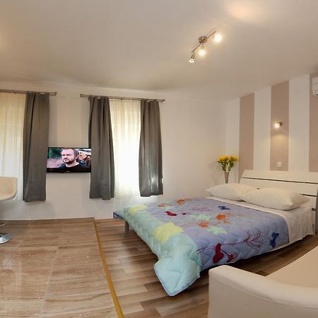 ספליט Central Luxury Rooms Izidor חדר תמונה